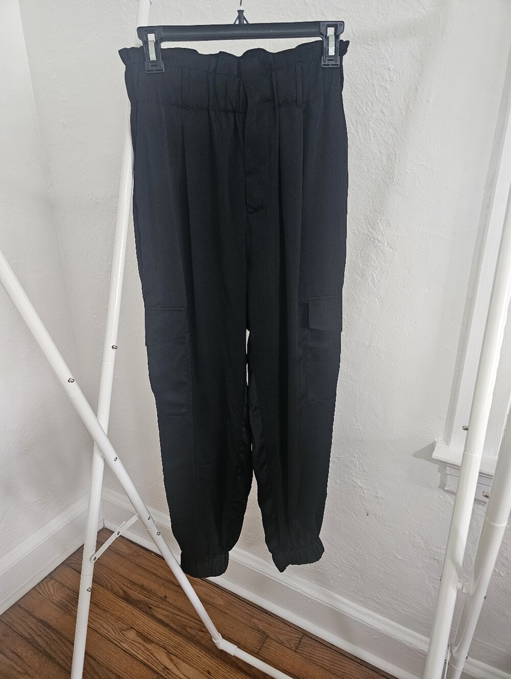 Women's Elan Silky High-Waisted Black Cargo Jogger Pants